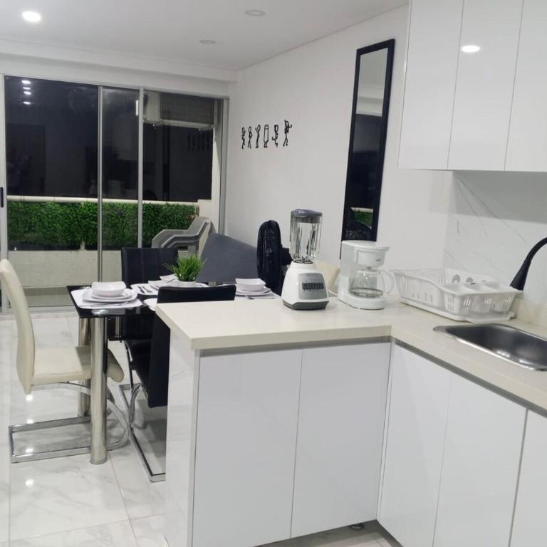 Apartment close to the beach and airport - Three-Bedroom Apartment - 1