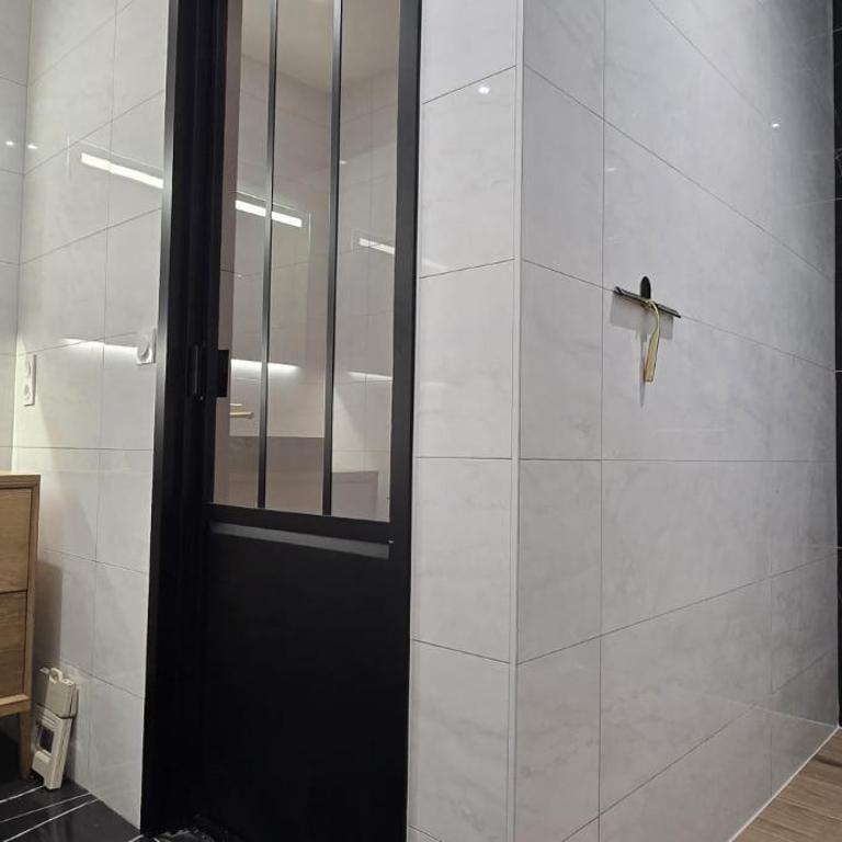Aux portes du sanctuaire, 4-min a pied du sanctuaire et gare - Appartamento con 2 Camere da Letto - 15