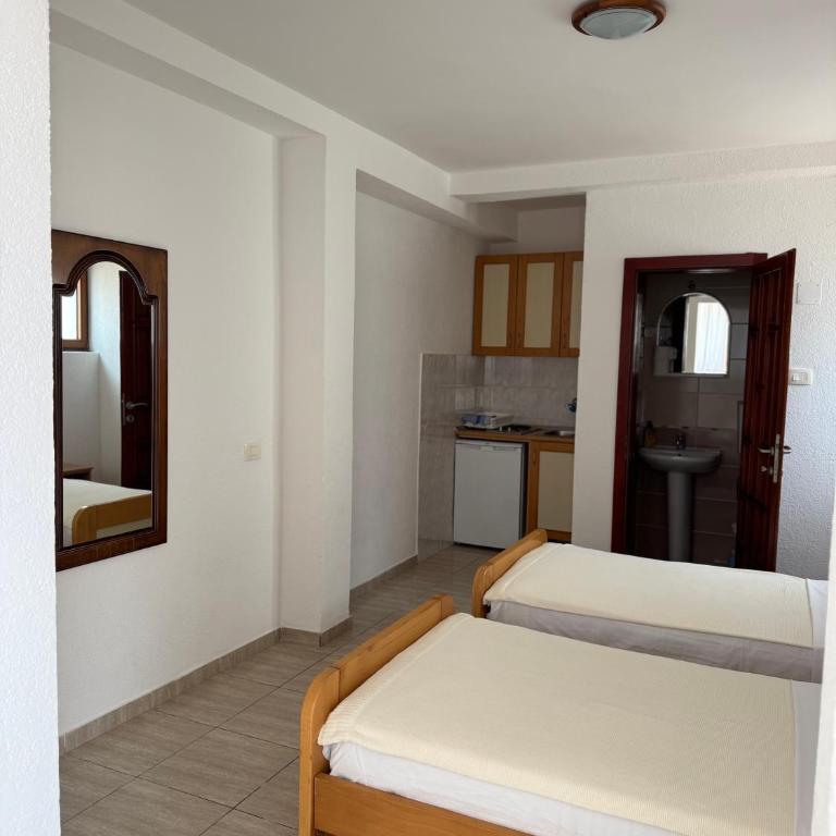 Apartments Top of Budva - Apartman sa Pogledom na Vrt - 6