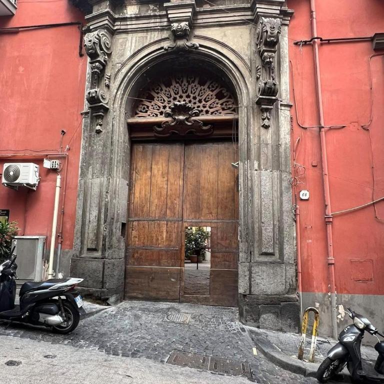 Maison Spaccanapoli - Appartamento con 2 Camere da Letto - 2