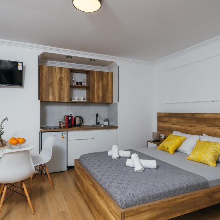 Sea & Soul Apartments - Studio with Balcony - 1