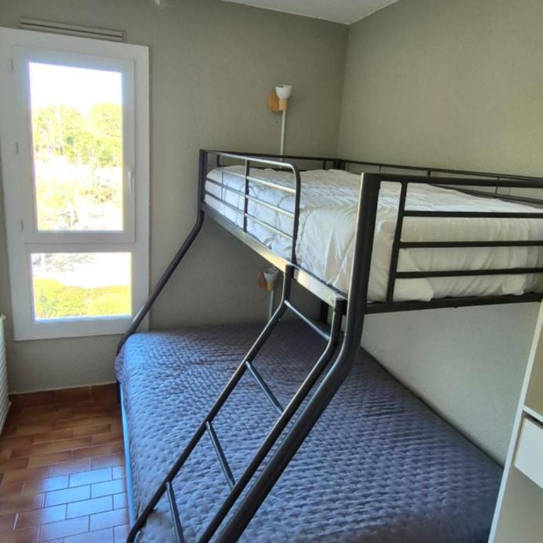 Port Richelieu 120, T3 petite vue port, piscine, parking - Appartement 2 Chambres - 14