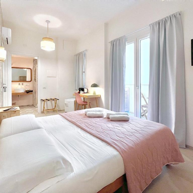 La Casa di ViBi - Deluxe Double Room with Balcony - 2