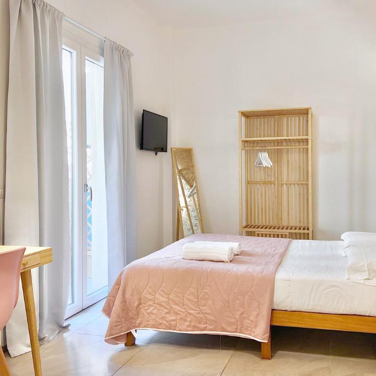 La Casa di ViBi - Deluxe Double Room with Balcony - 4