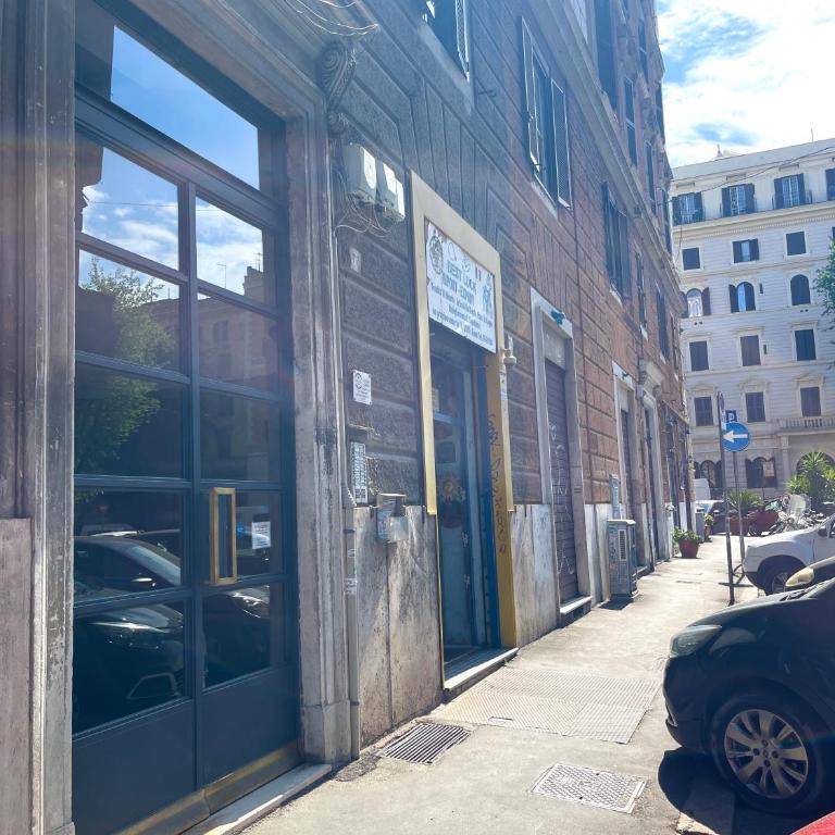 Central Umberto 77 - Appartamento con 2 Camere da Letto - 42