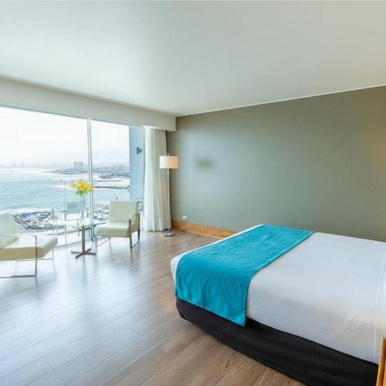 Terrado Suites Antofagasta - King Suite with Sea View - 2