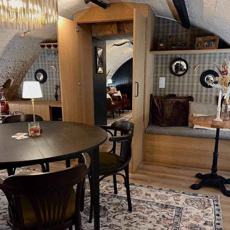 L'ARCADE SECRETE Appartement climatisé, Jacuzzi, Borne d'arcade Bordeaux centre - Apartamento de 2 dormitorios - 11