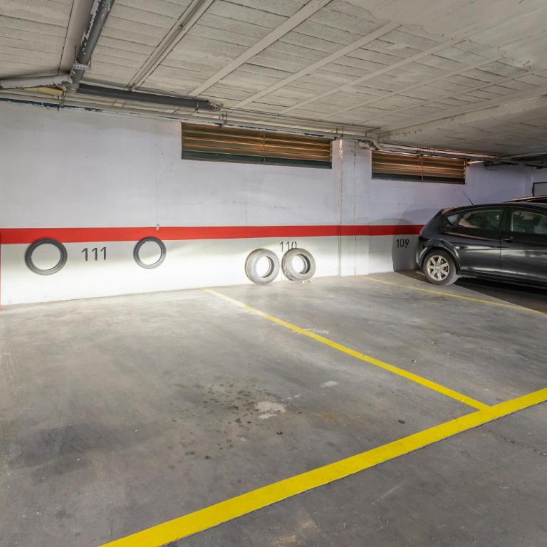 Ático Céntrico con Parking Gratis - Apartamento Ático - 24