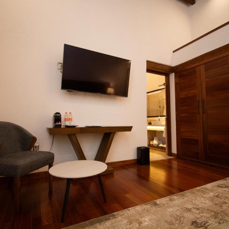 Mirtala Hotel Boutique - Junior Suite - 6
