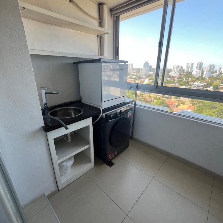 Apartment overlooking Mansa Beach - Apartamento de 3 dormitorios - 9