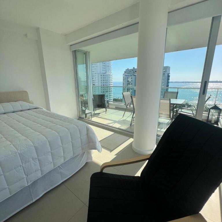 Apartment overlooking Mansa Beach - Apartamento de 3 dormitorios - 13