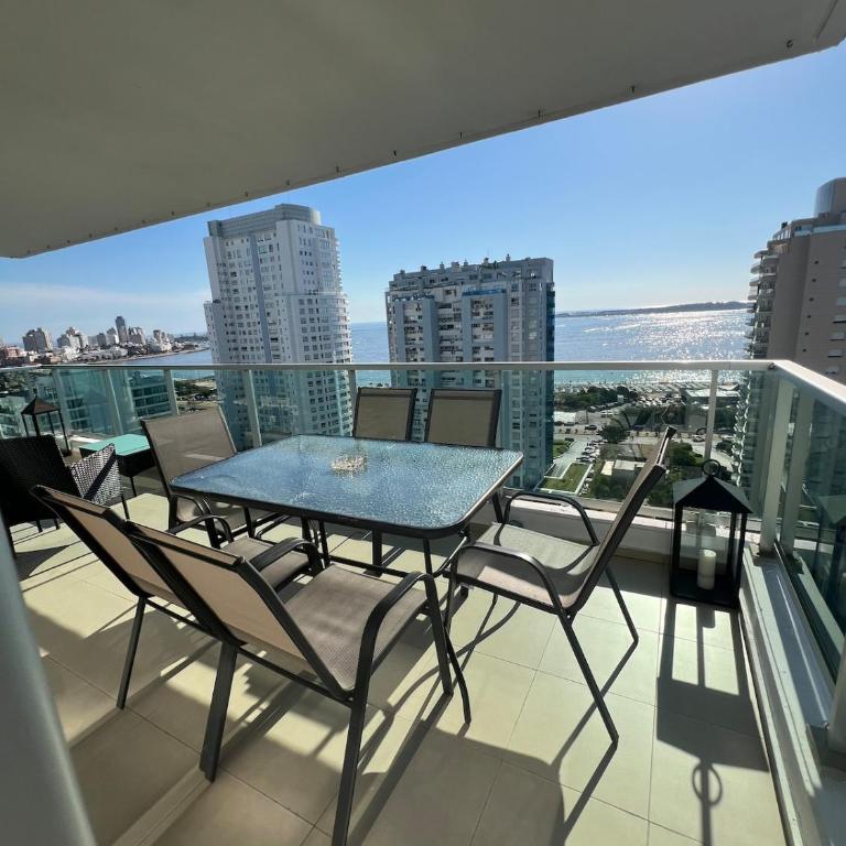 Apartment overlooking Mansa Beach - Apartamento de 3 dormitorios - 32