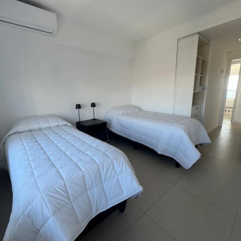 Apartment overlooking Mansa Beach - Apartamento de 3 dormitorios - 35