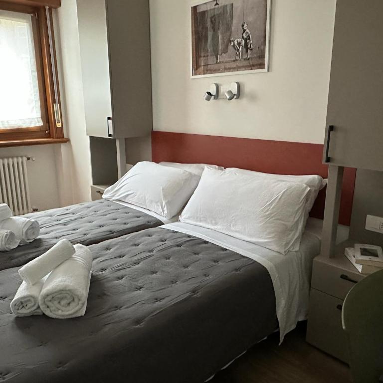 B&B Piano B - Camera Doppia con Letti Singoli e Bagno in Comune - 7