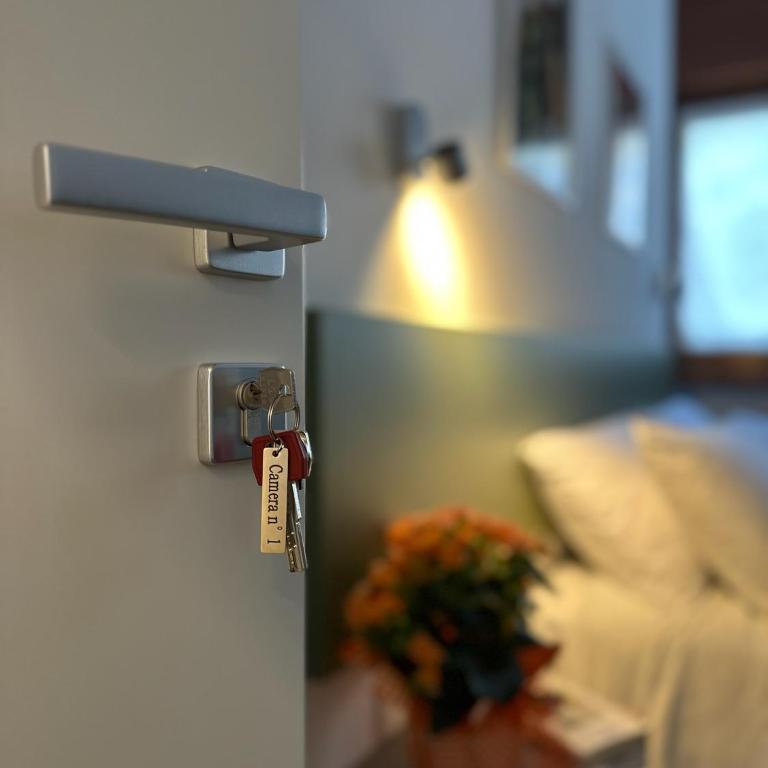 B&B Piano B - Camera Doppia con Letti Singoli con Bagno - 5