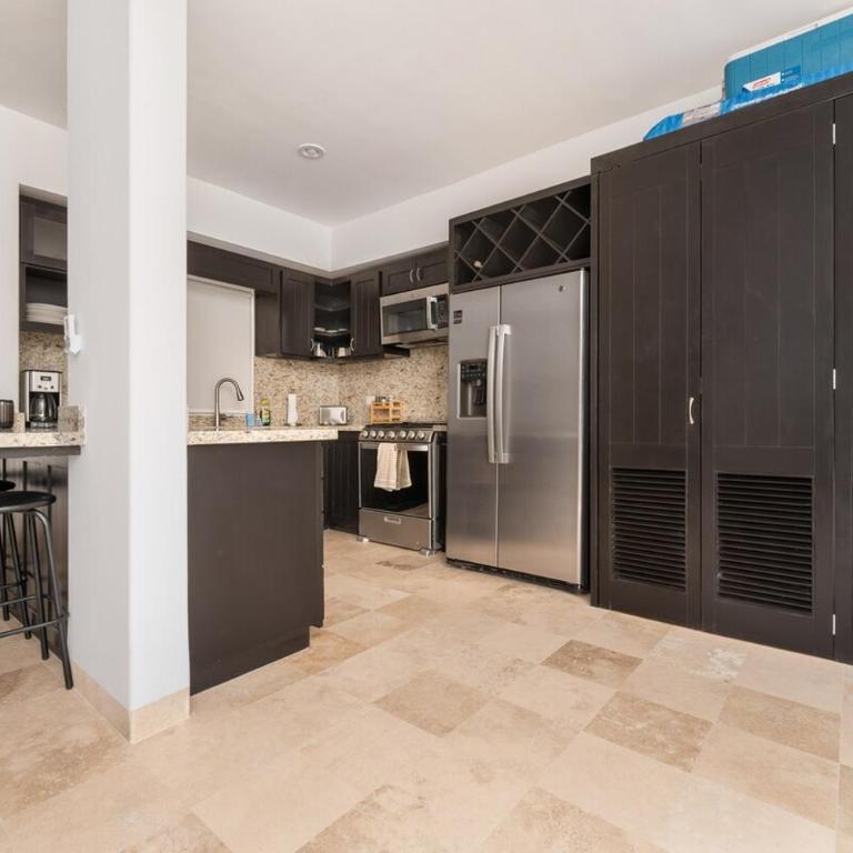 Modern Condo in El Tezal, Peaceful, Secure & Minutes from Cabo Hotspots - Apartamento de 2 dormitorios - 2