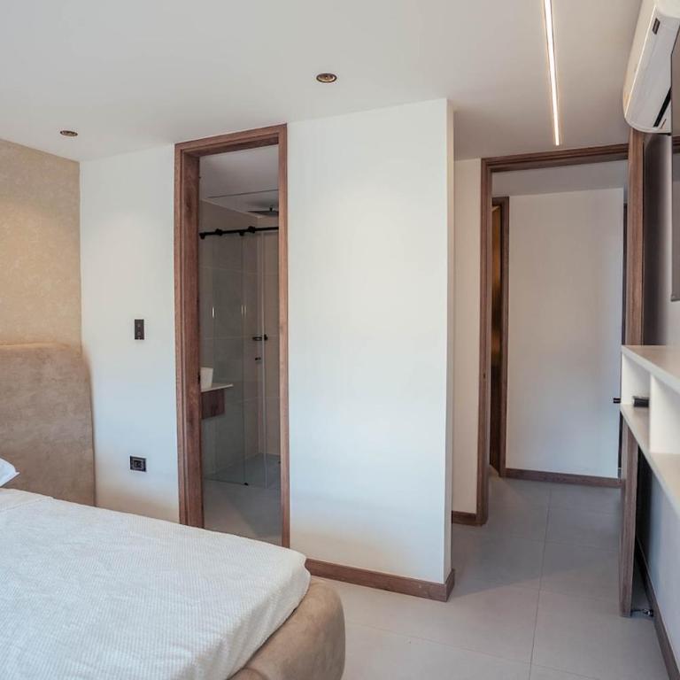 Private Laureles Penthouse with Rooftop Pool, Outdoor Cinema, game-Streaming Room - Apartamento - 72