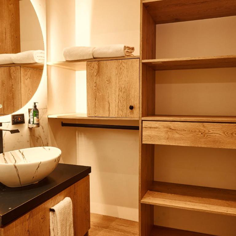 Casa Noral Hotel - Deluxe Double Room with Balcony - 1