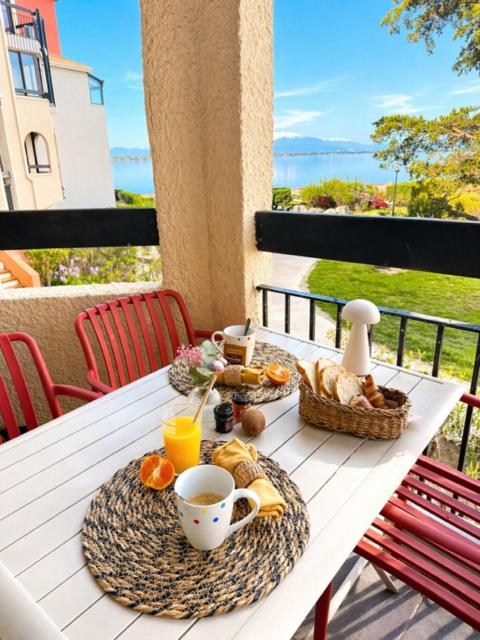 Terrasse vue Etang, piscine Séjour détente - Apartment mit 2 Schlafzimmern - 1