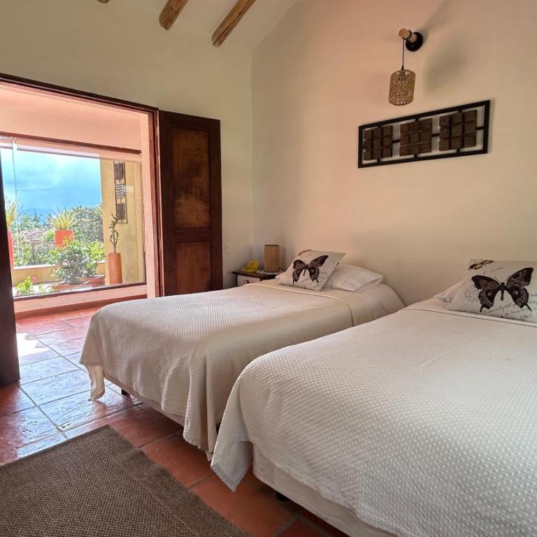 Casas del Viento - Three-Bedroom House - 43