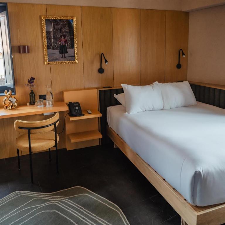 Motto By Hilton Cusco - Queen Room - 3