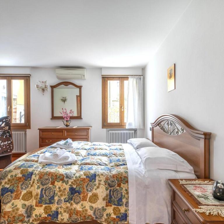 Venice Secret Garden Apt Steps from Biennale - Apartment mit 3 Schlafzimmern - 3