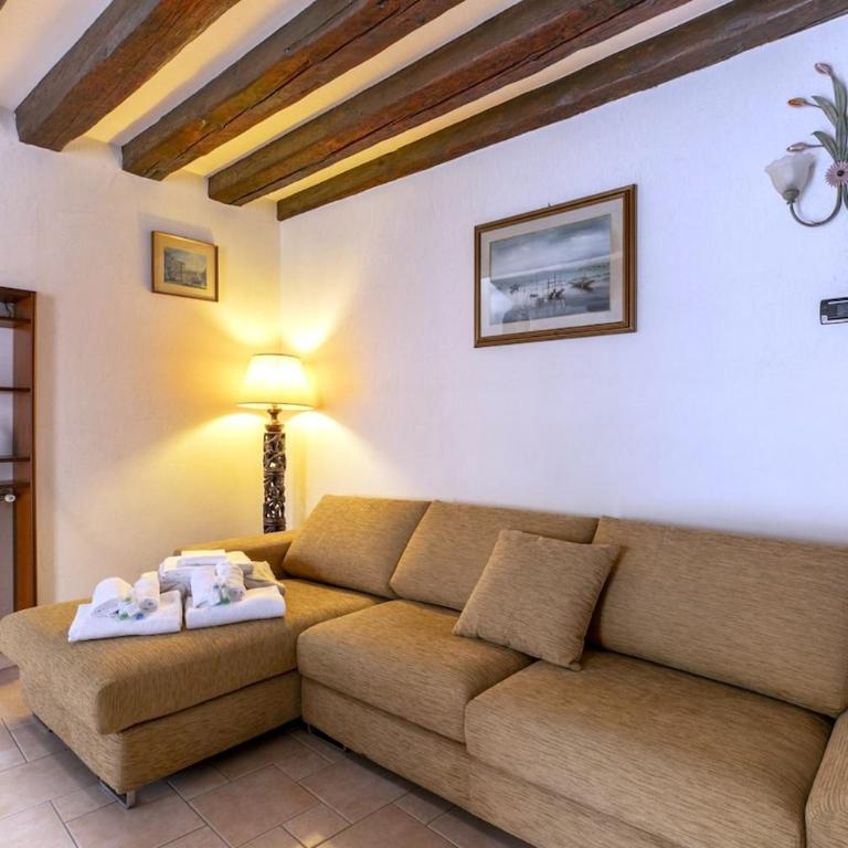 Venice Secret Garden Apt Steps from Biennale - Apartment mit 3 Schlafzimmern - 8