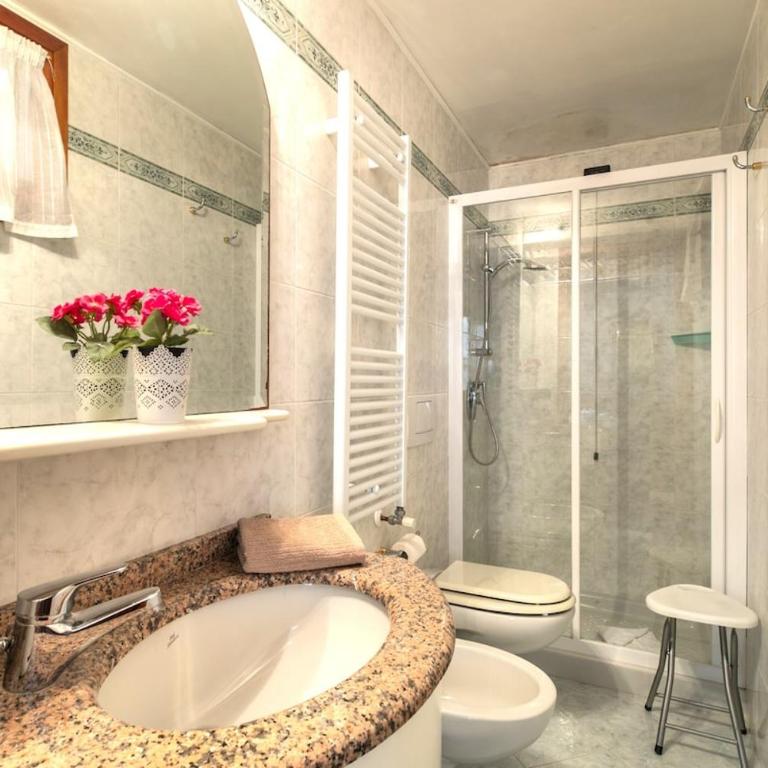 Venice Secret Garden Apt Steps from Biennale - Apartment mit 3 Schlafzimmern - 23
