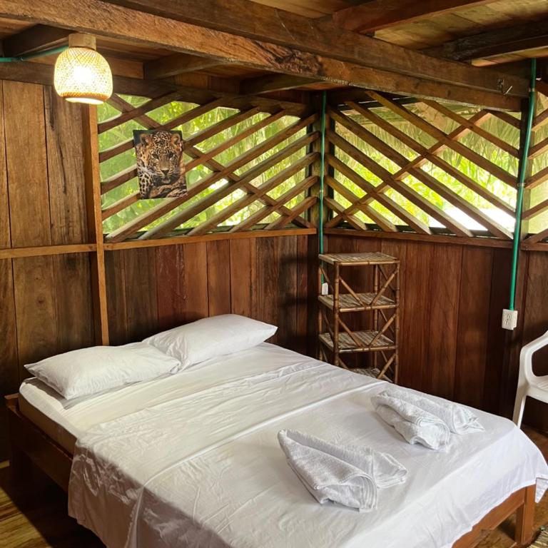 Cabañas Mashcopiro Amazonas - Family Room with Private Bathroom - 10