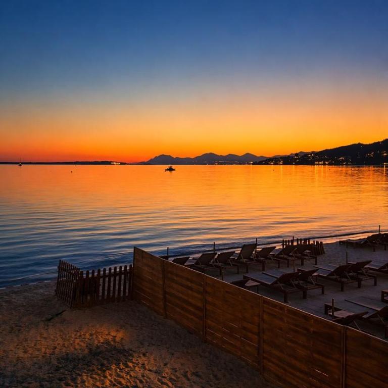Riviera Beach Juan les Pins 300m plage avec terrasse - Appartement 1 Chambre - 28
