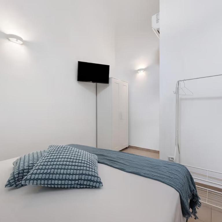 Madre Terra Airport Apartment & Rooms - Camera Quadrupla - 1