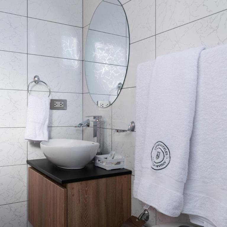 Andari Hoteles - Superior Double Room - 18
