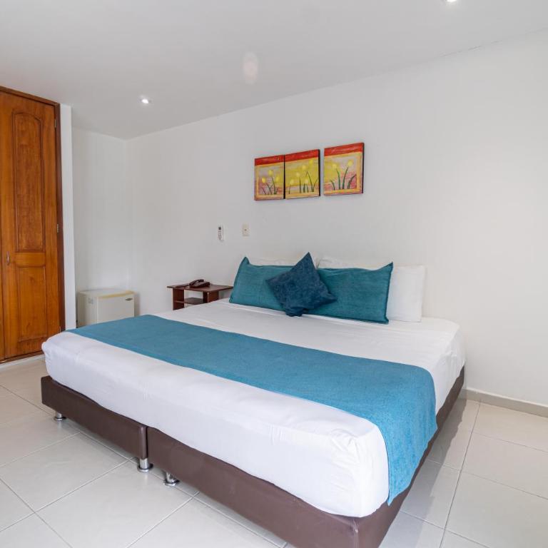 Casa Serena Hotel Boutique - Deluxe Double Room - 3