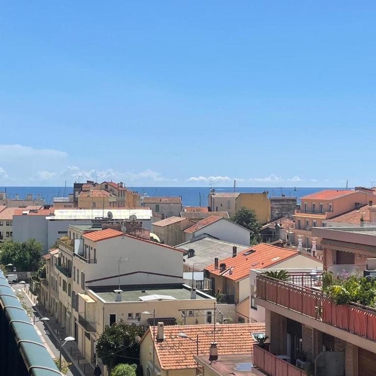 Appartement lumineux-balcon-vue mer-5 mn plage - Appartement 2 Chambres - 8
