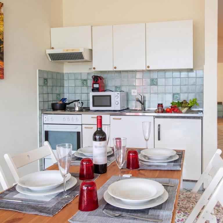 Pazzallo Panoramica with Balcony and Garage - Happy Rentals - Appartamento con Balcone - 9