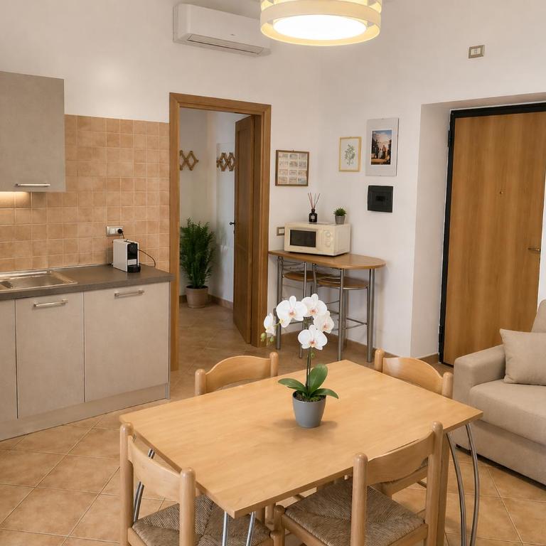 Casa Rosada Alghero - Appartamento con 1 Camera da Letto - 1