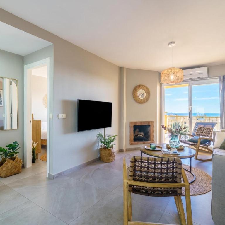 Calahonda Royale Seaview Suite - Happy Rentals - Apartamento con terraza - 10