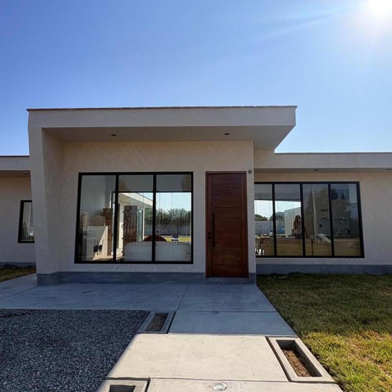 Casa Aura con piscina privada y zona parrilla - Three-Bedroom House - 15