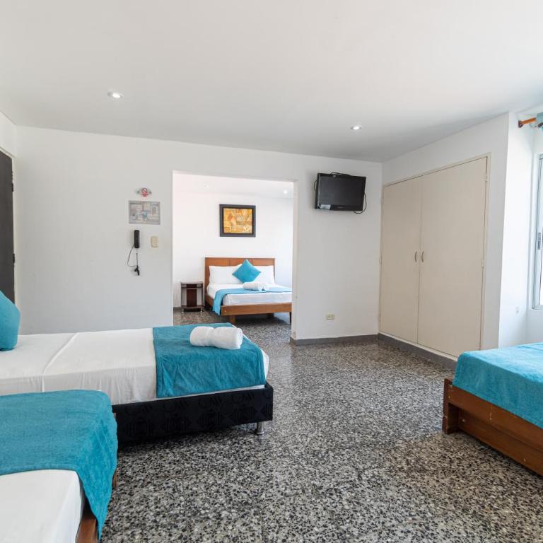 Casa Serena Hotel Boutique - Family Room - 1