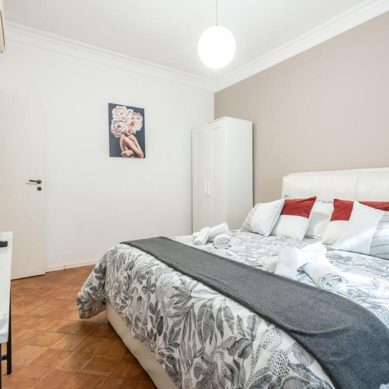 Zurria Home Apartment in the center with garden - One-Bedroom Apartment - 3