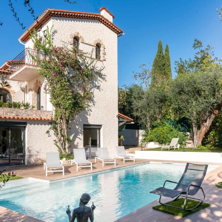 REF 2154- Villa Provencale à louer à Cannes - Villa - 1