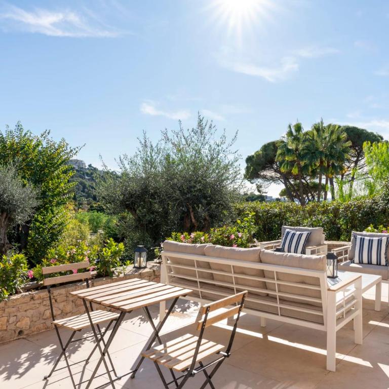 REF 2154- Villa Provencale à louer à Cannes - Villa - 5