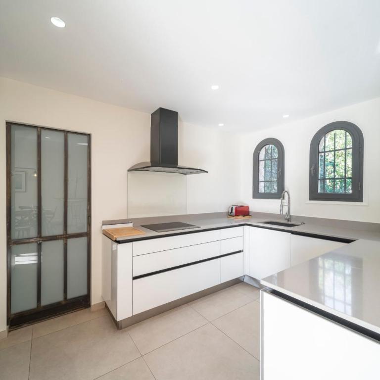 REF 2154- Villa Provencale à louer à Cannes - Villa - 10