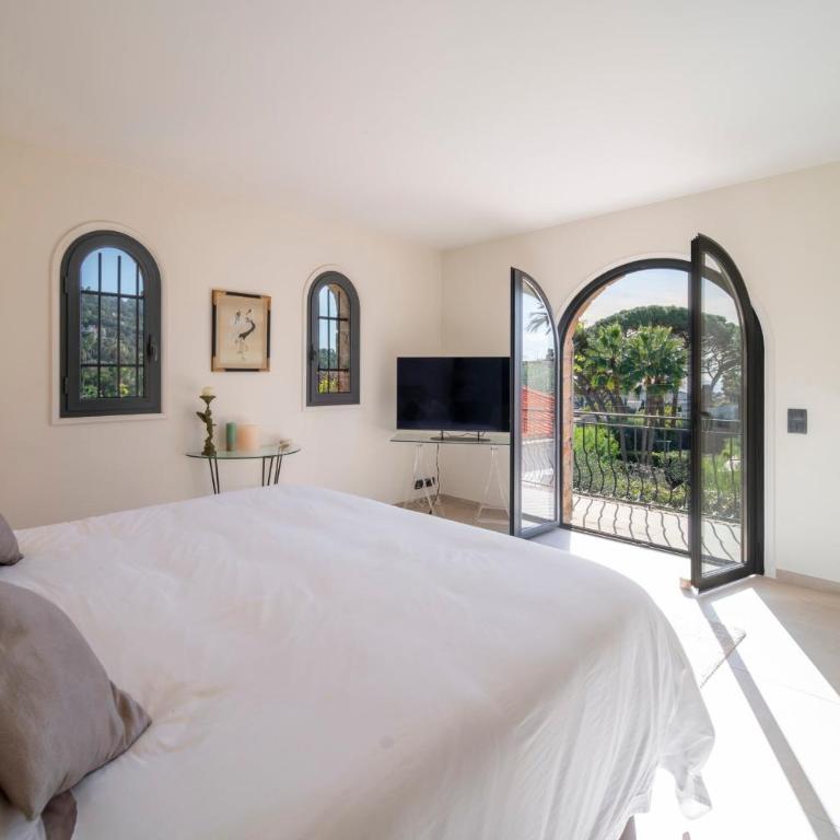 REF 2154- Villa Provencale à louer à Cannes - Villa - 11