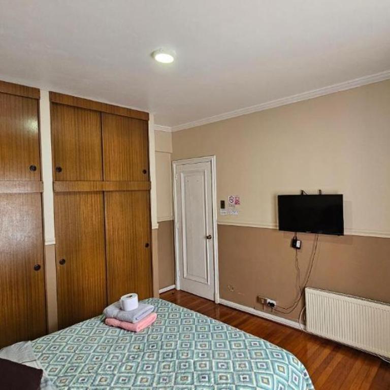 QUINTAMAR 6 NORTE -985 Viña - Basic Triple Room with Shared Bathroom - 2