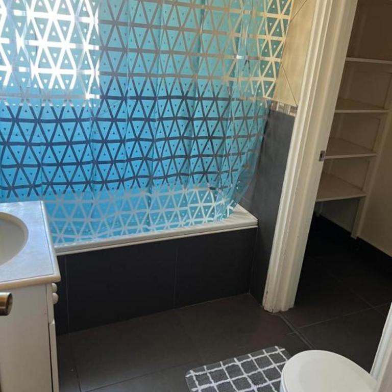 QUINTAMAR 6 NORTE -985 Viña - Basic Triple Room with Shared Bathroom - 5