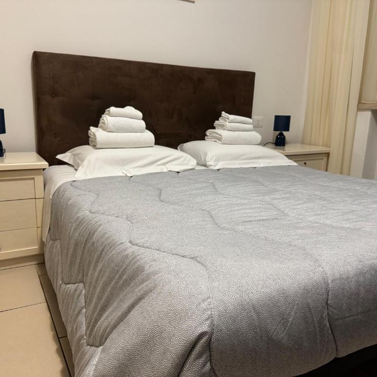 Villa Flavia - Deluxe Room - 1
