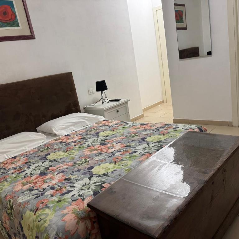Villa Flavia - Queen Room - 1