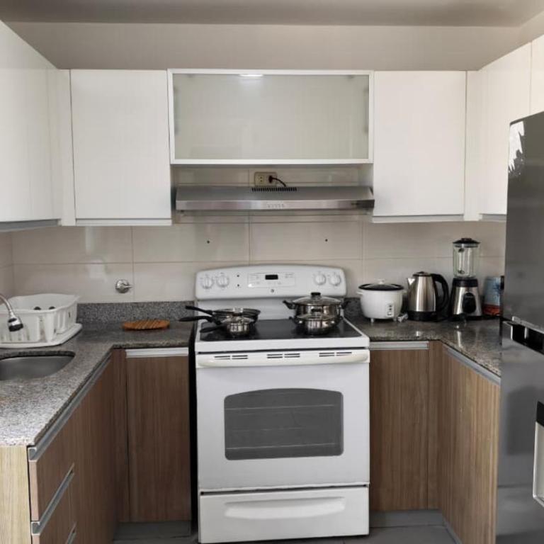 Hogar en San Isidro - Three-Bedroom Premium Apartment - 14