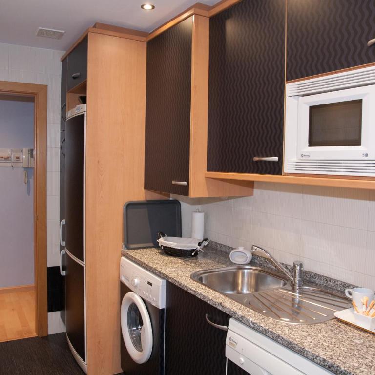 Lucero Dos Catedrales - One-Bedroom Apartment - 10